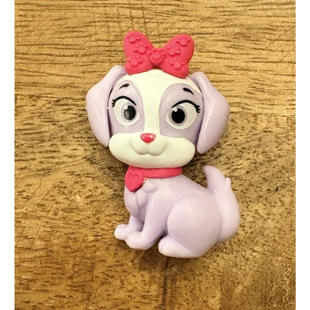 CreamPuff Minnie's dog Figurine